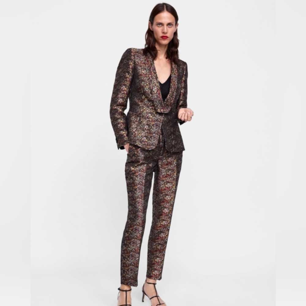Zara Floral Jacquard Blazer Size Large (Pre-Owned)